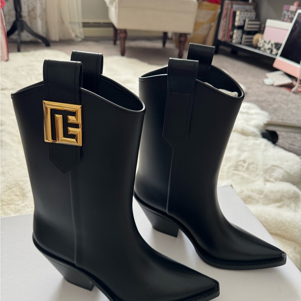 Black and Gold Heeled Boots with Western Design